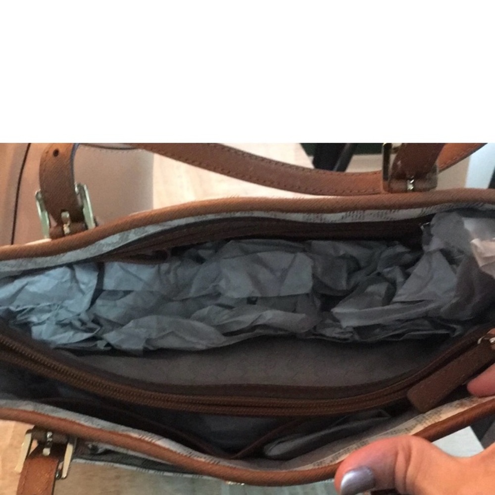 Used michael Kors   purse